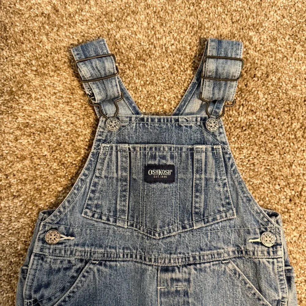 VTG Oshkosh B'Gosh Denim Overalls Y2K Jeans Farmer Button Closure Size 2T